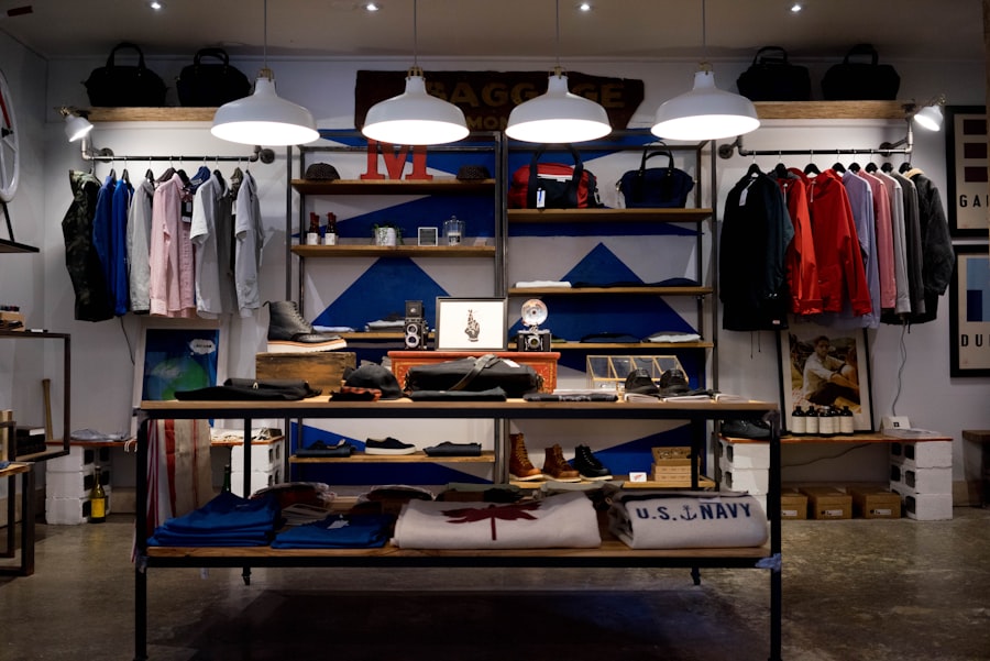 Boutique retail shelves — variants, modifiers and bundles, no spreadsheets
